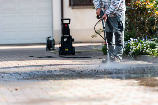 Why Choose Our Certified Pressure Washing Experts for Your Project Needs in Gonzales, CA?
